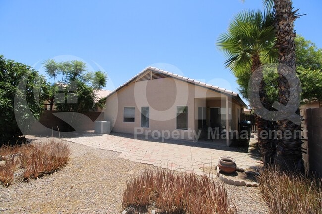 Building Photo - 2316 E Kelton Ln