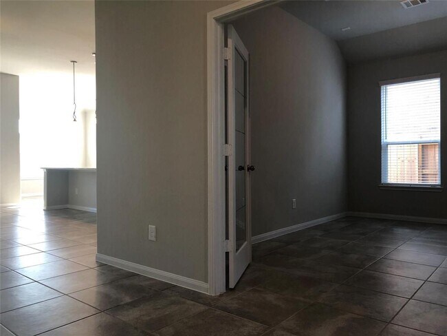 Building Photo - 24119 Corinaldo Ct