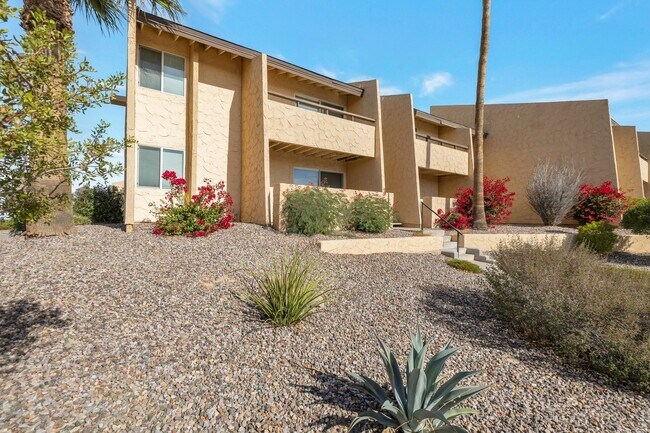 Building Photo - Great South Scottsdale Location 1 Bedroom Fully Furnished (optional)