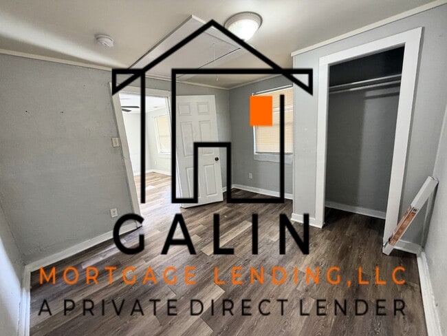 Building Photo - 2008 Packard Ave