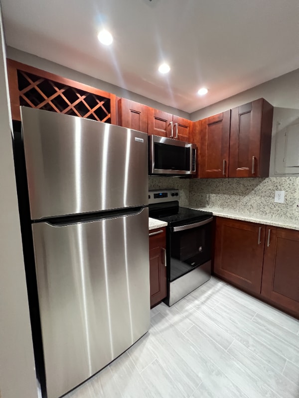 Building Photo - 8911 NW 28th Dr