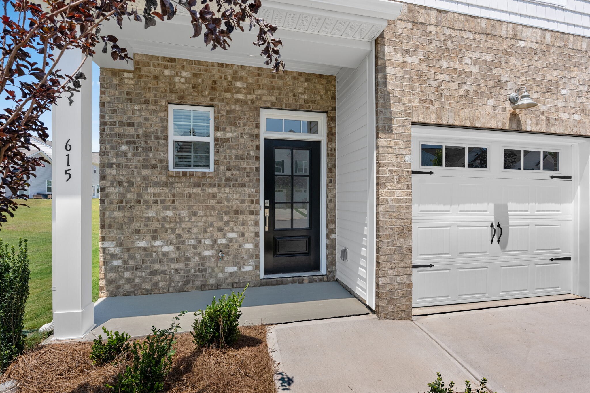 Building Photo - 615 Blaire Ridge Way