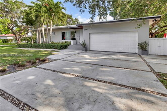 Building Photo - Northeast 99th Street, Miami Shores, FL 33138 - 3 BR 2.5 BA house