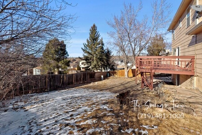 Building Photo - 6460 Bugle Dr