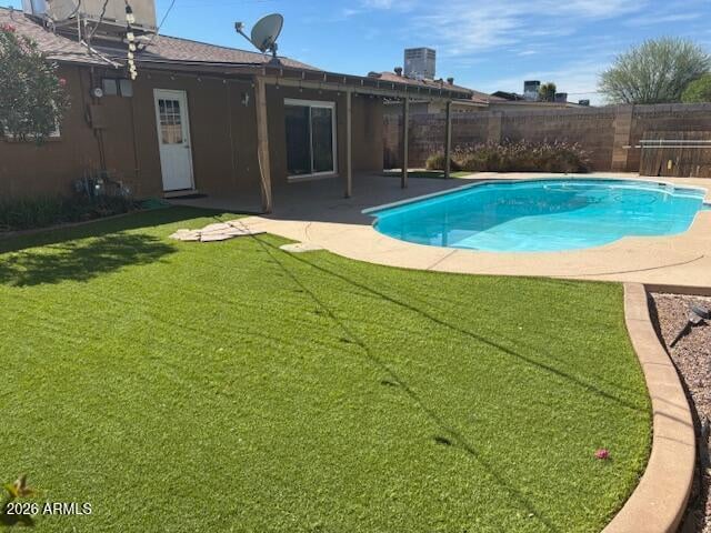 Building Photo - 8636 E Dianna Dr