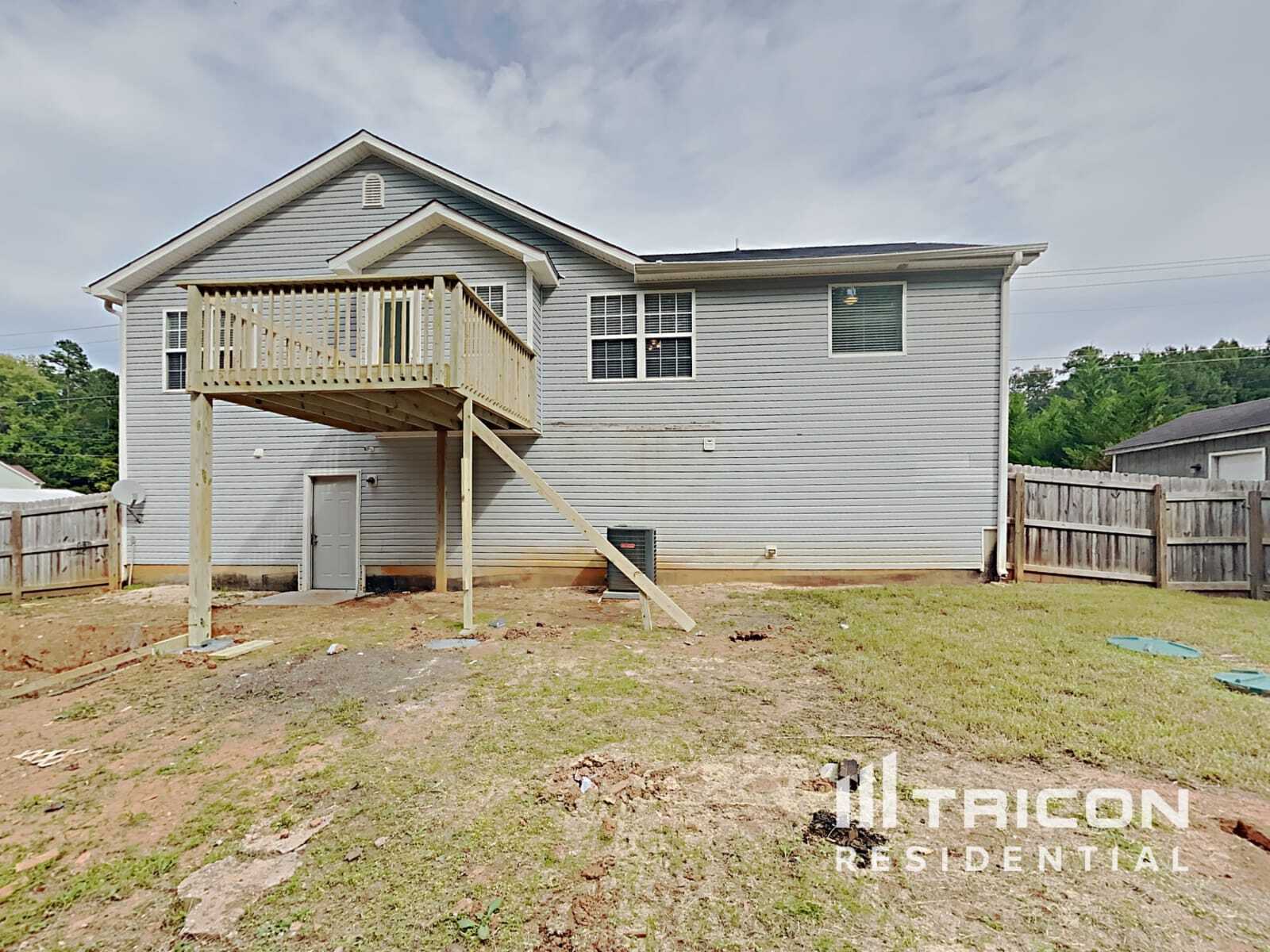 Building Photo - 514 Woodwind Dr
