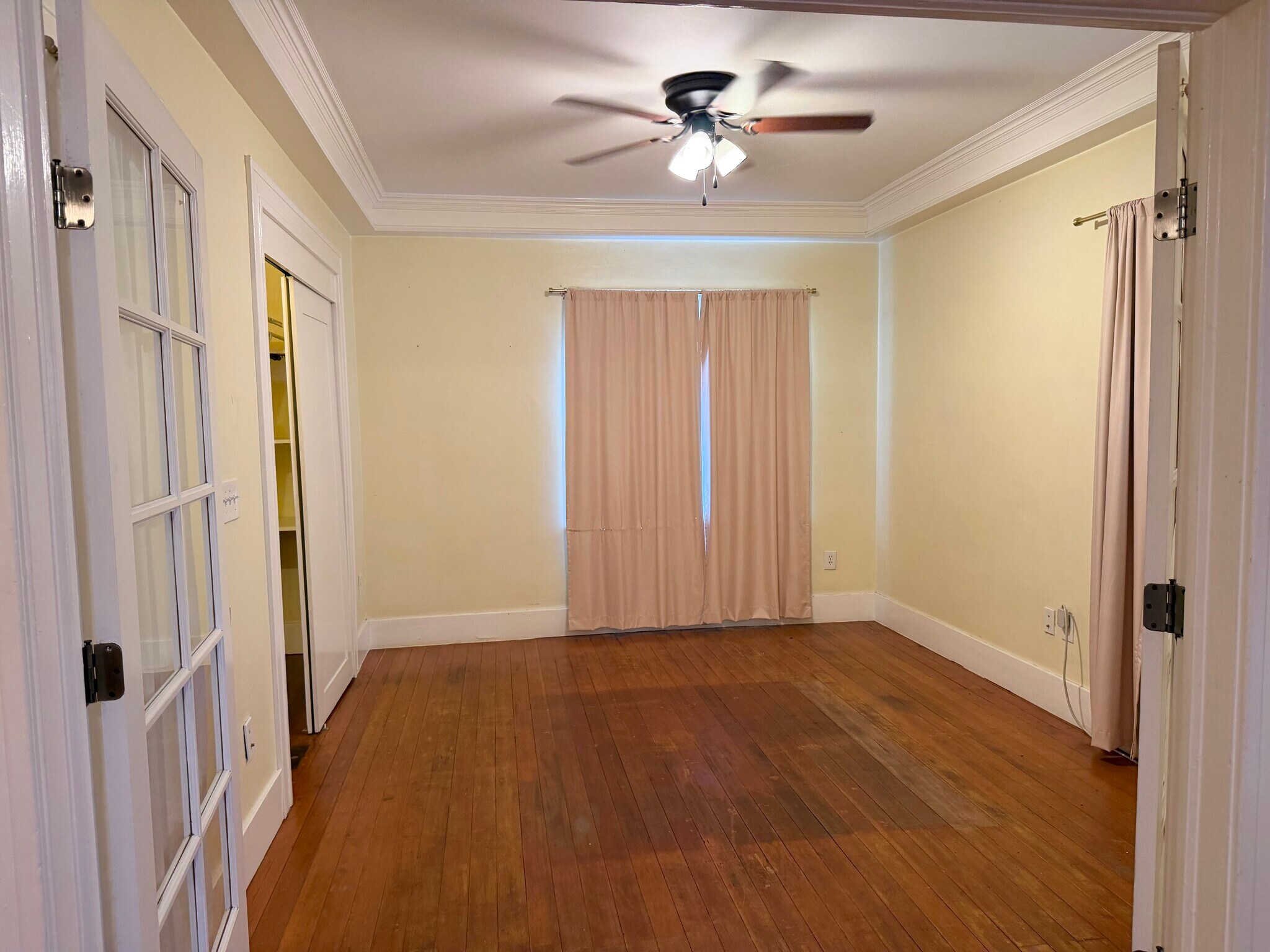 Bedroom - 1316 H St