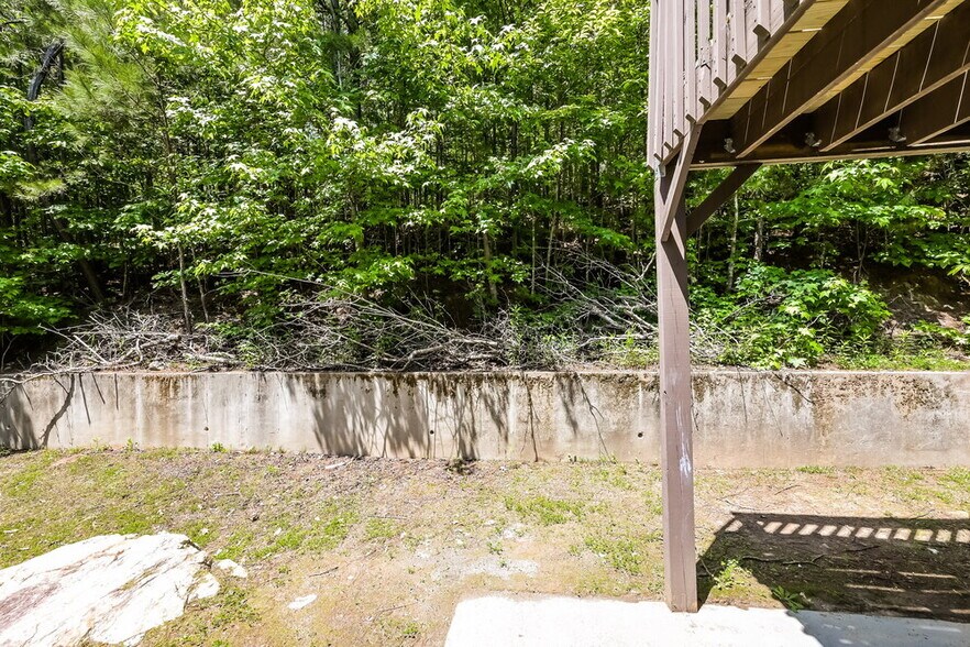 Building Photo - 4100 Clarks Tr