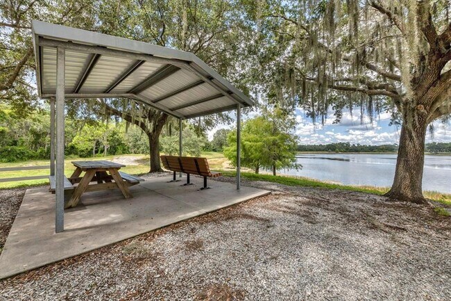 Building Photo - 11709 Clubhouse Dr