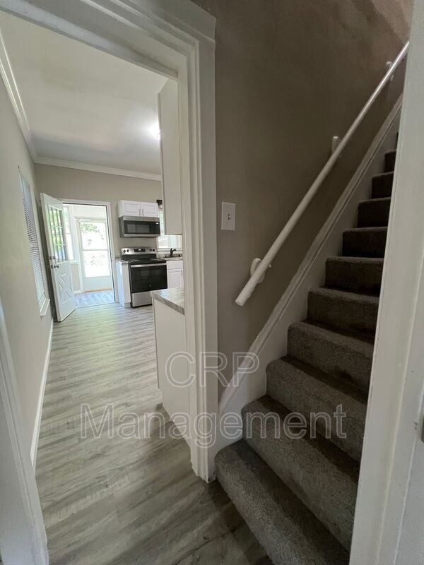 Building Photo - 5318 Quincy St