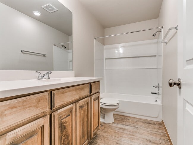 Building Photo - 3421 Pagoda Pead Dr