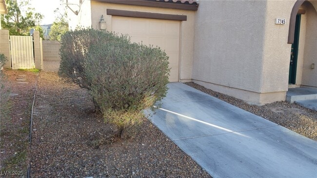 Building Photo - 7245 Pine Barrens St