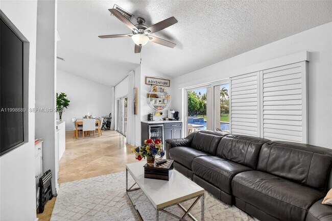 Building Photo - 9592 Majestic Way