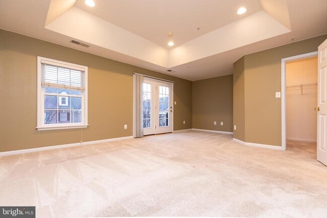 Building Photo - 1206 Maple Grove Ln