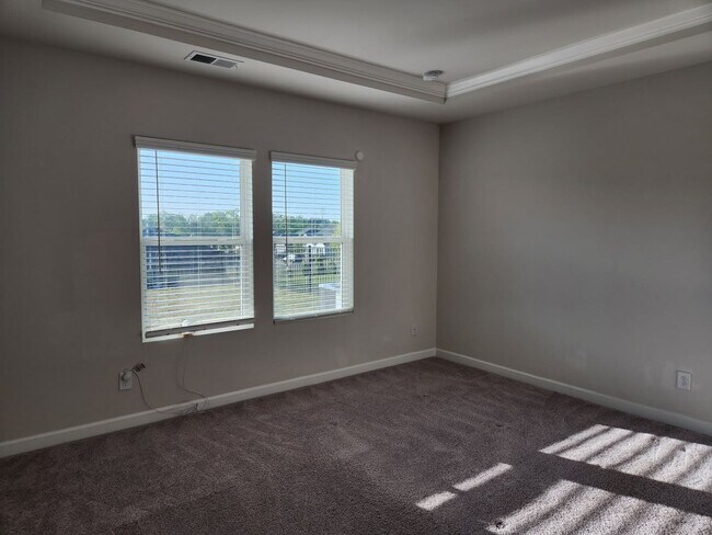 Building Photo - Charming 3-Bedroom, 2-Bathroom Single-Family Home in The Vineyards of Charlotte