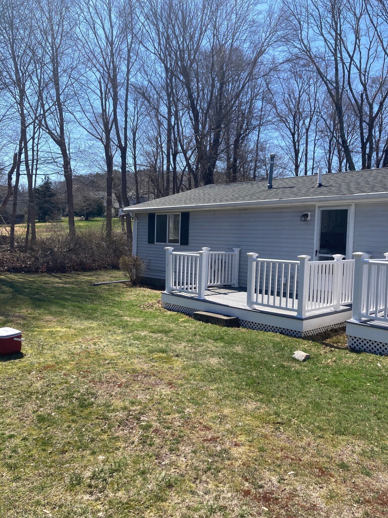 Building Photo - 8 Regency Dr