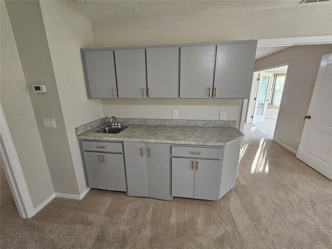 Building Photo - 6539 Brentwood Dr.