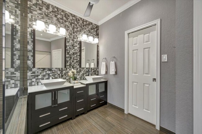 Building Photo - 146 Bayou Bend Dr