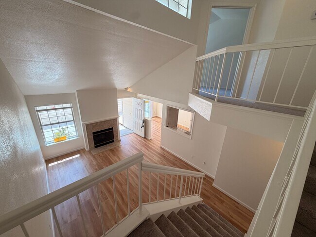Building Photo - 7379 Stonedale Dr