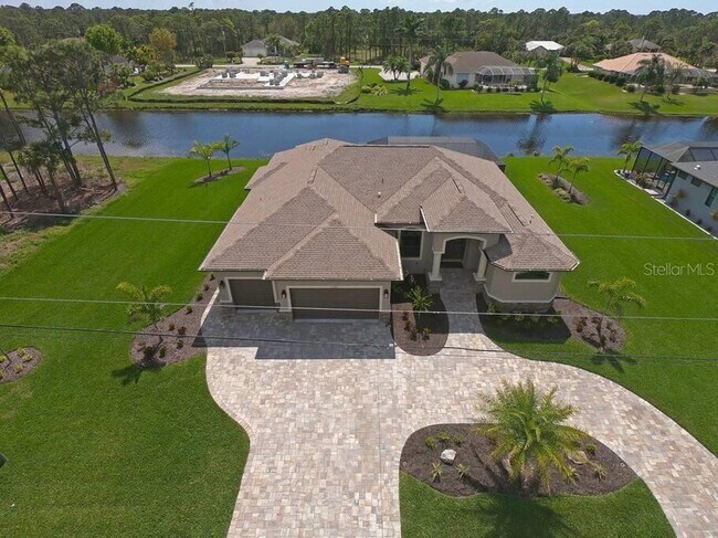 Building Photo - 1125 Rotonda Cir