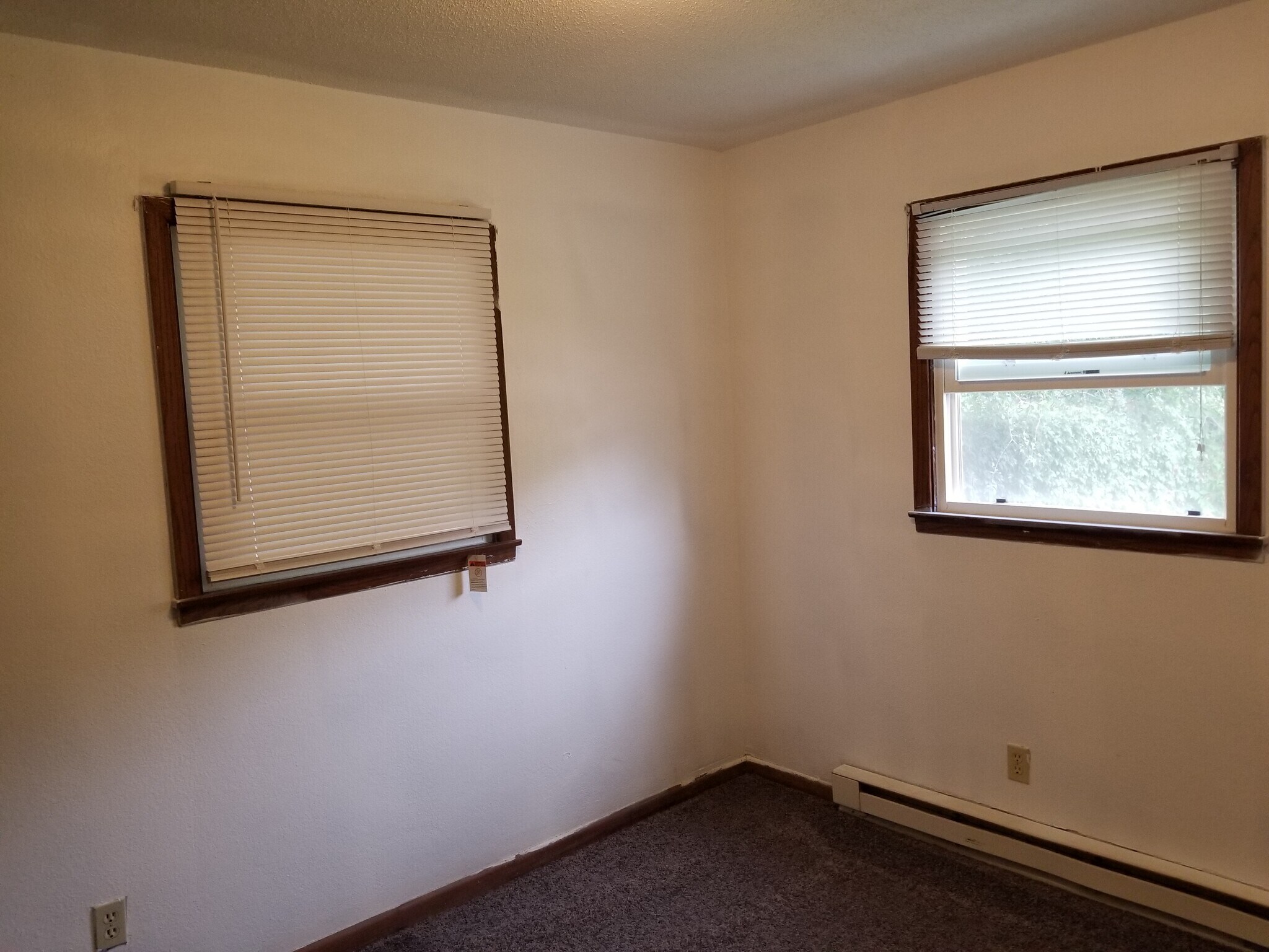 Secondary bedroom pic 2 - 1105 13th St S