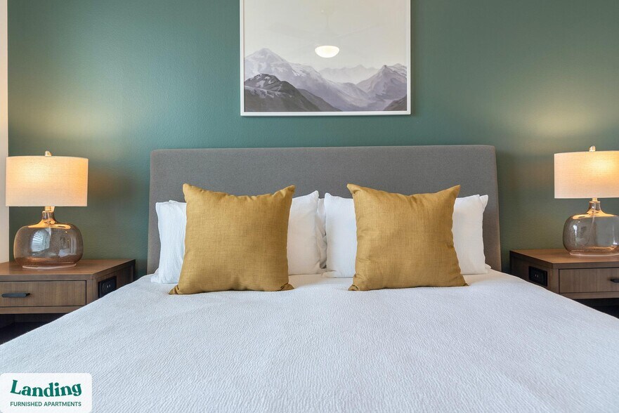 Building Photo - 13920 Mandolin Dr