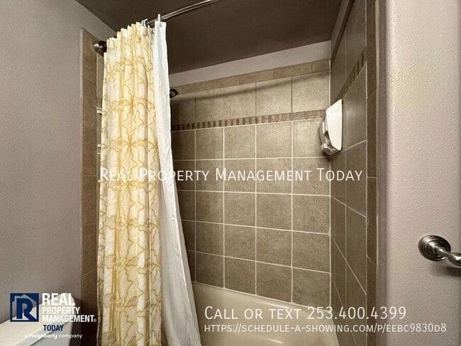 Building Photo - 1748 N Narrows Dr