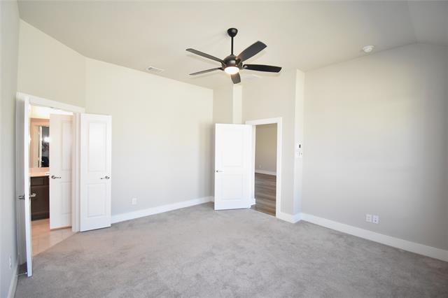 Building Photo - 3304 Lenten Rose Ln