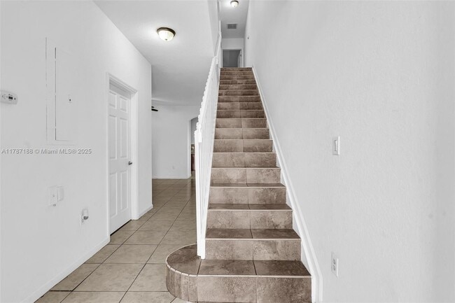 Building Photo - 21205 NW 14th Pl