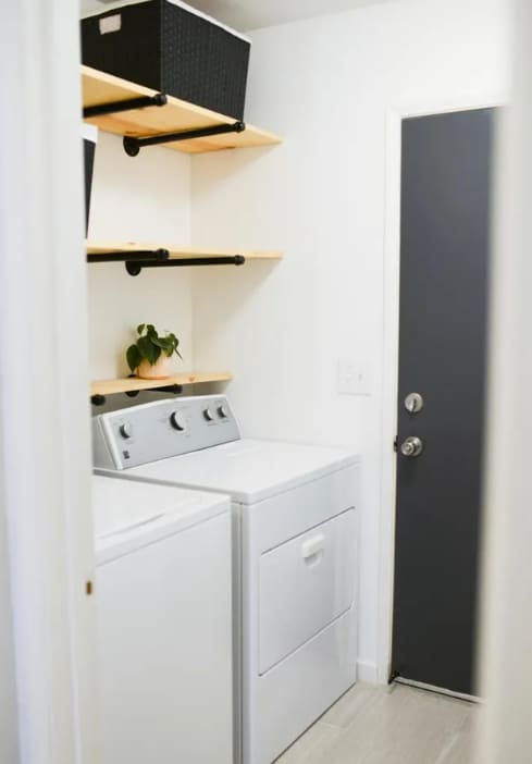 Building Photo - 3135 Fairmont Dr