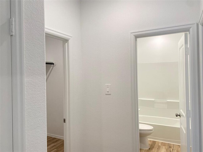 Building Photo - 17010 Daylily Dune Wy