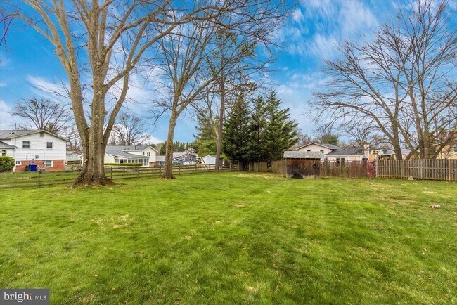 Building Photo - 14204 London Ln