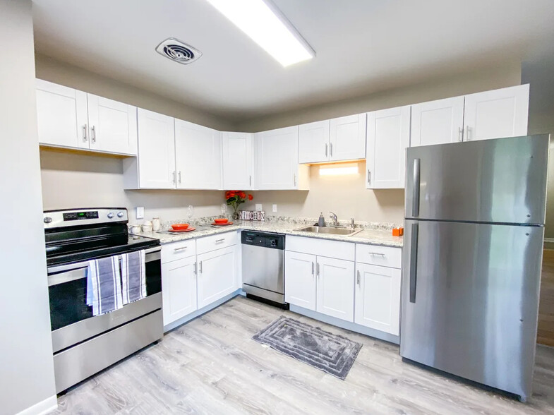 Building Photo - Catalpa Crossing Apartments
