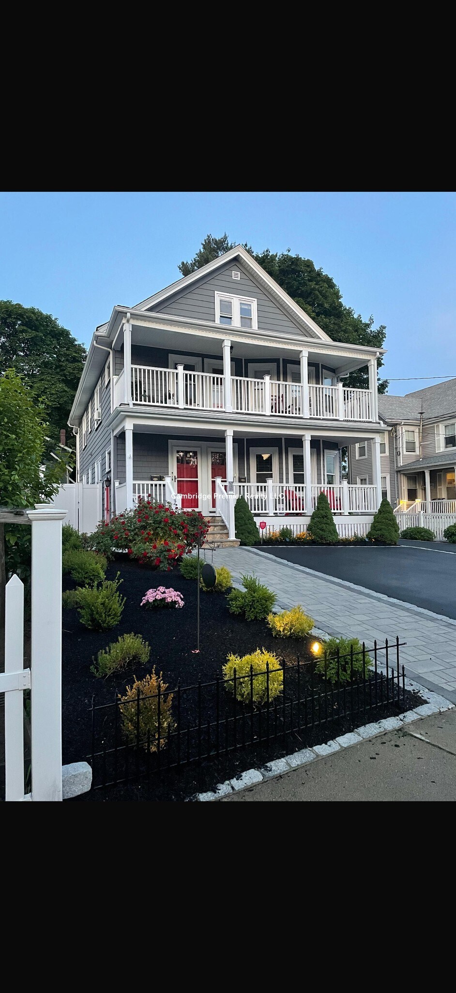 Building Photo - 538 Main St