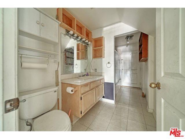 Primary Photo - 12130 W Ohio Ave