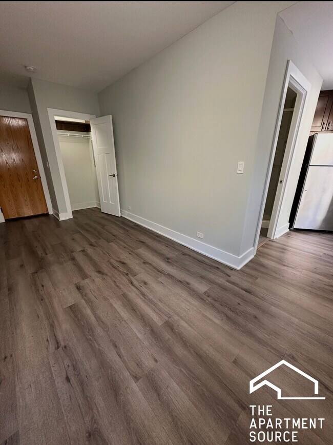 Primary Photo - 725 St Johns Ave