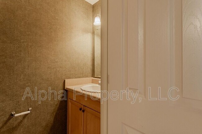 Building Photo - 408 Townes St