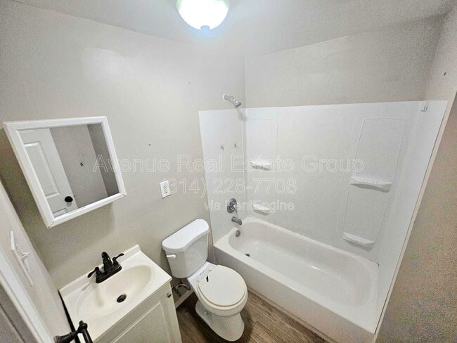 Building Photo - 126 Madison Ave