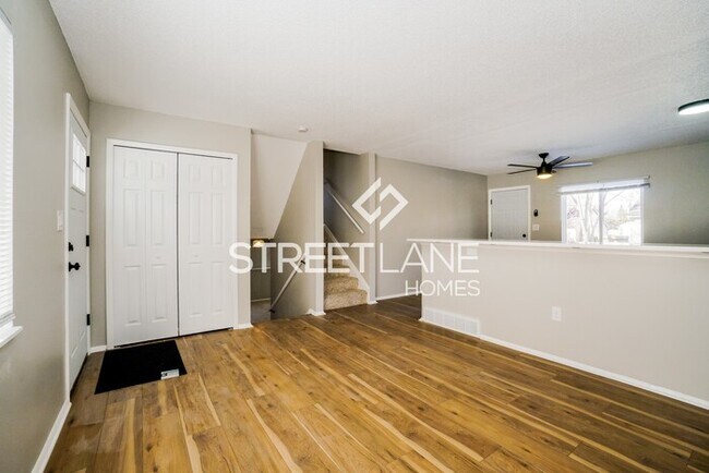 Building Photo - Spacious 4 bedroom home in Columbus!