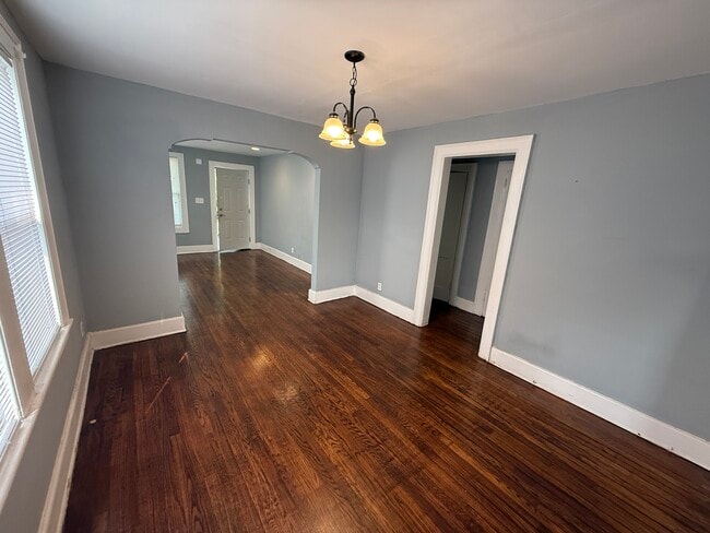 Building Photo - 3115 Madison Ave