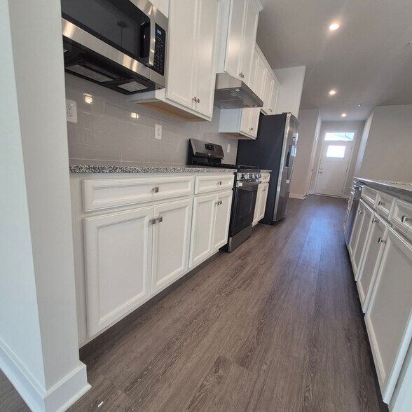 Building Photo - 961 Swilken Bridge Rd