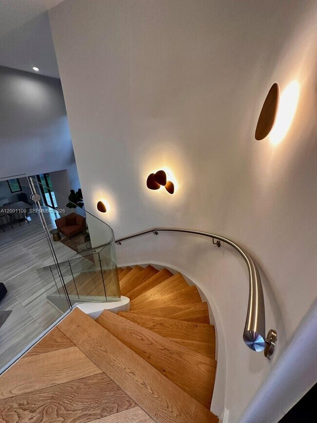 Building Photo - 223 NW 129th Ave