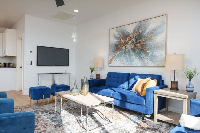 Building Photo - 15NAD