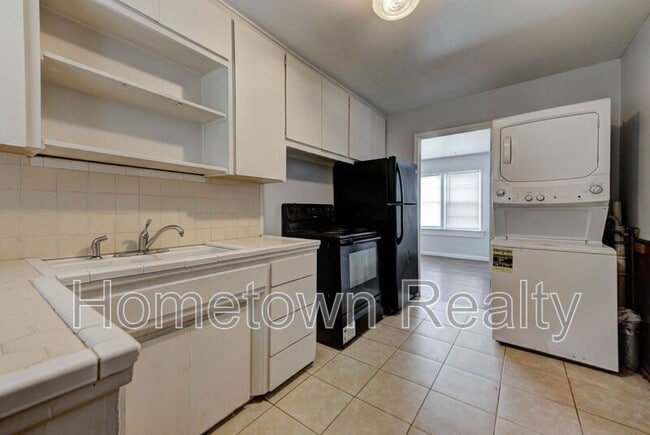 Building Photo - 430 Babb Dr