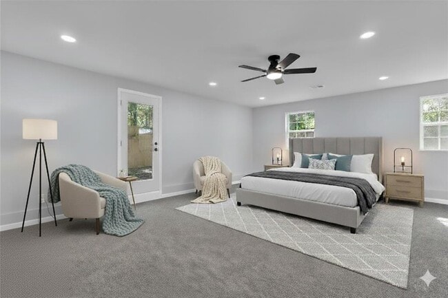 Building Photo - 544 N Elm Ave