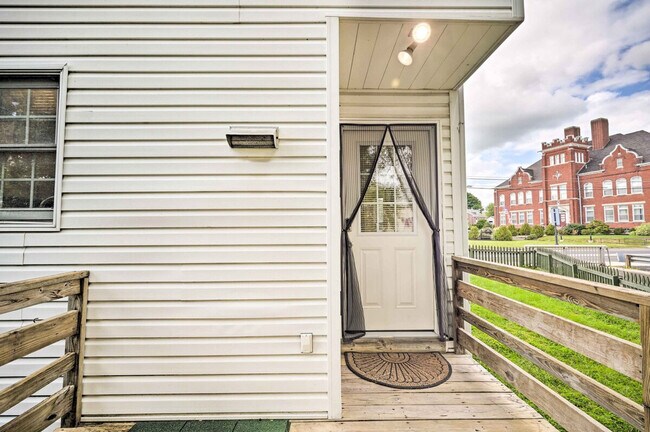 Building Photo - 9 Buford Ave