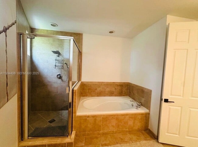 Building Photo - 407 SW 5th St