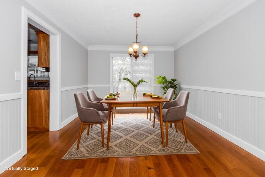 Building Photo - 5020 Amber Way NW