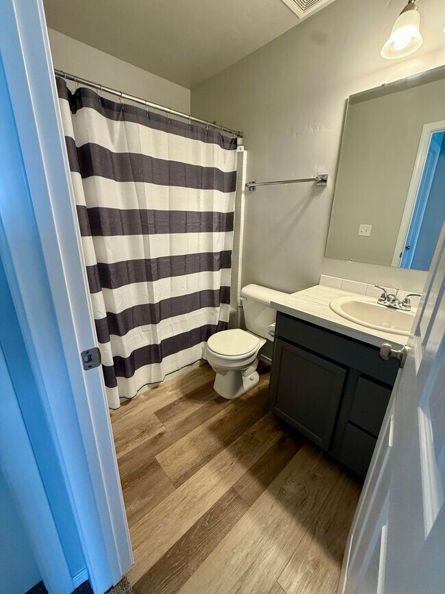 Building Photo - 3-bedroom home in Caldwell, ID