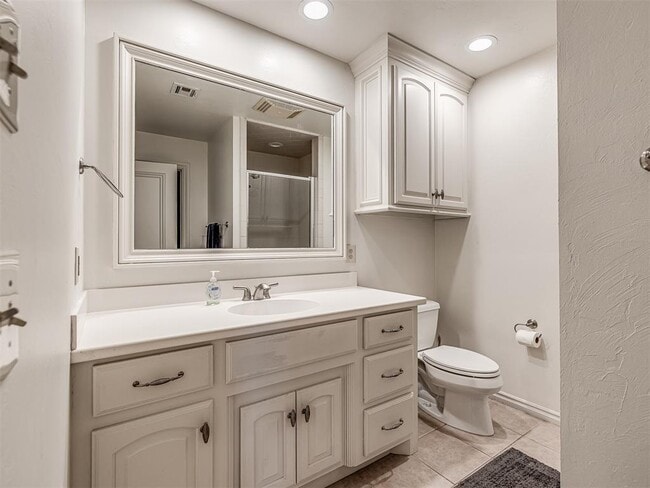 Building Photo - 3309 Shadow Valley Dr